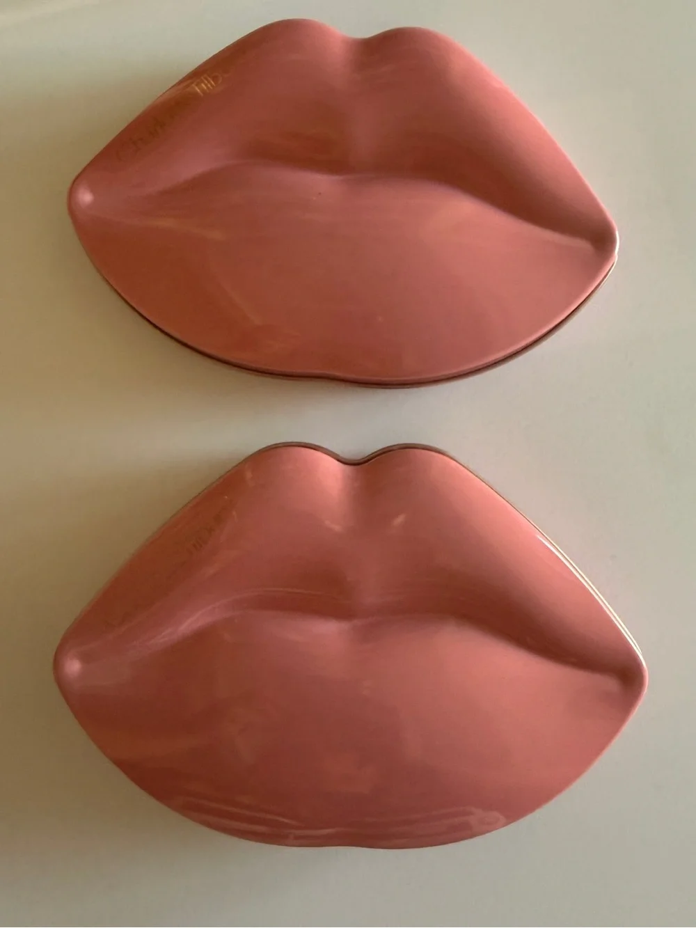Charlotte Tilbury Lip-Shaped Makeup Palette Case - Pink-TINS ONLY